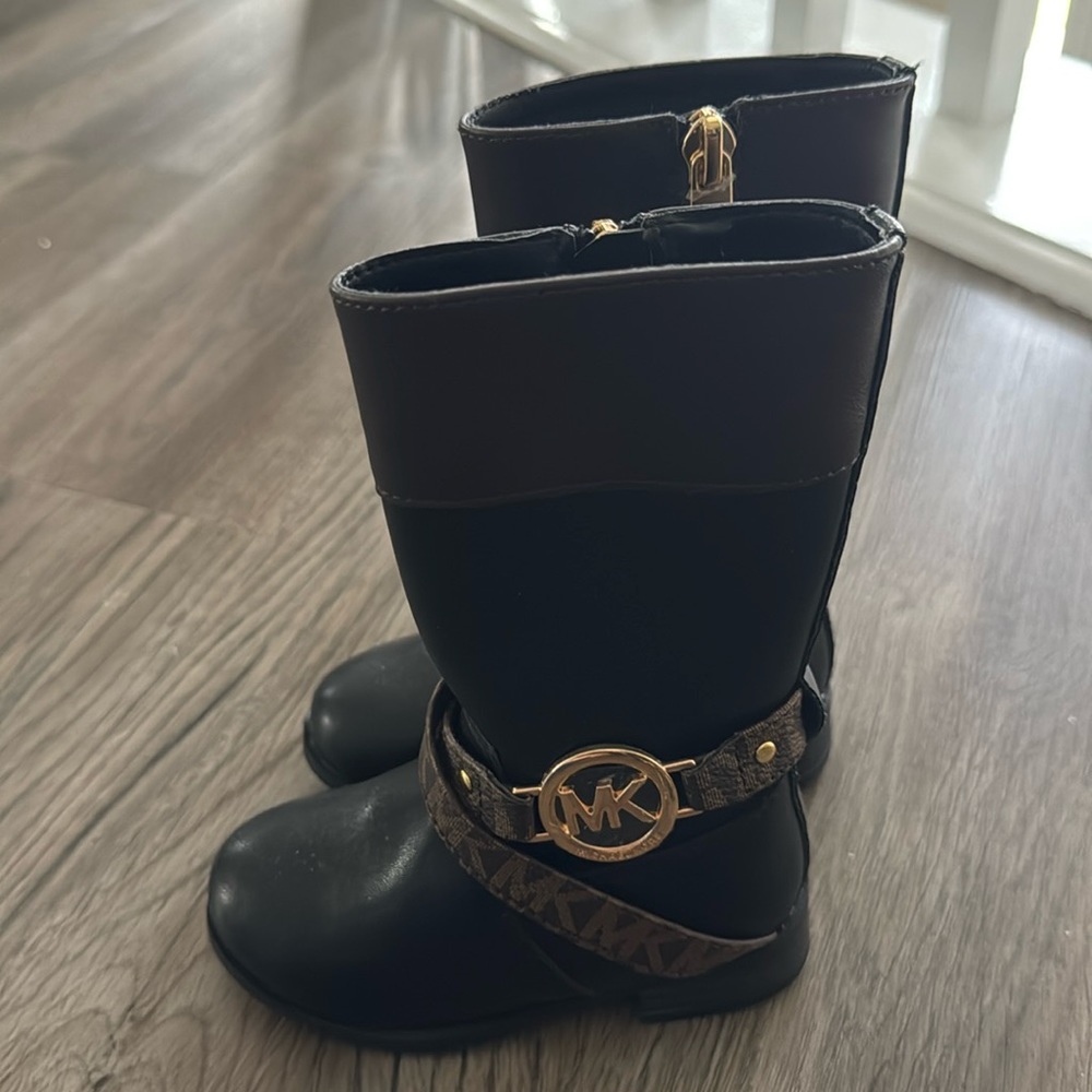 NWOT-Michael Kors  Toddler Boots
